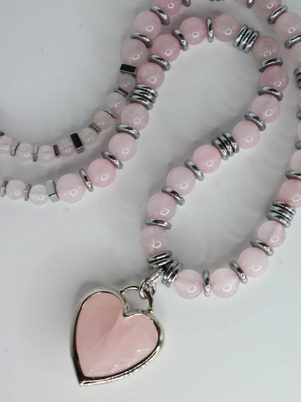 Колье "Тепло и сталь"