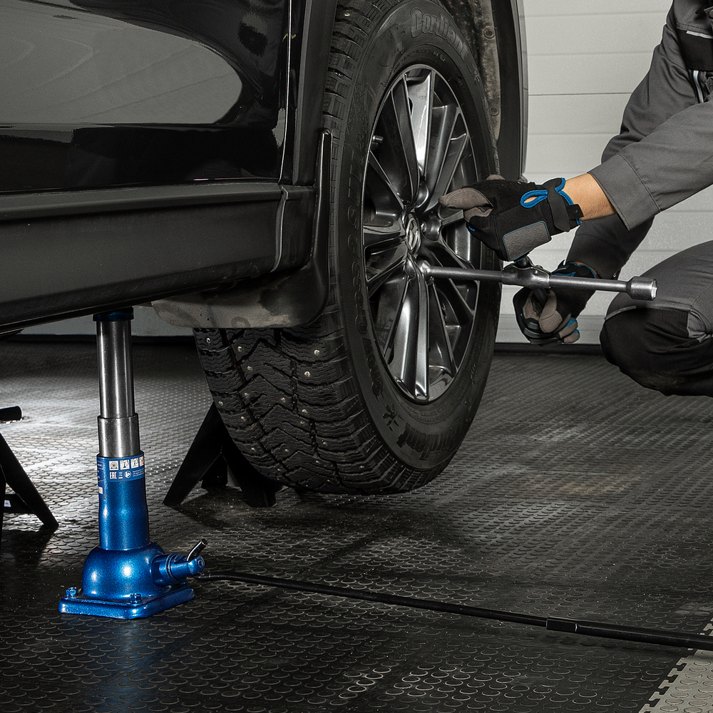 Домкрат механический бутылочный, 2 т, h подъема 180-395 мм, 2 части (домкрат, ручка) Stels