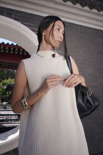 Белый удлиненный жилет Baguette