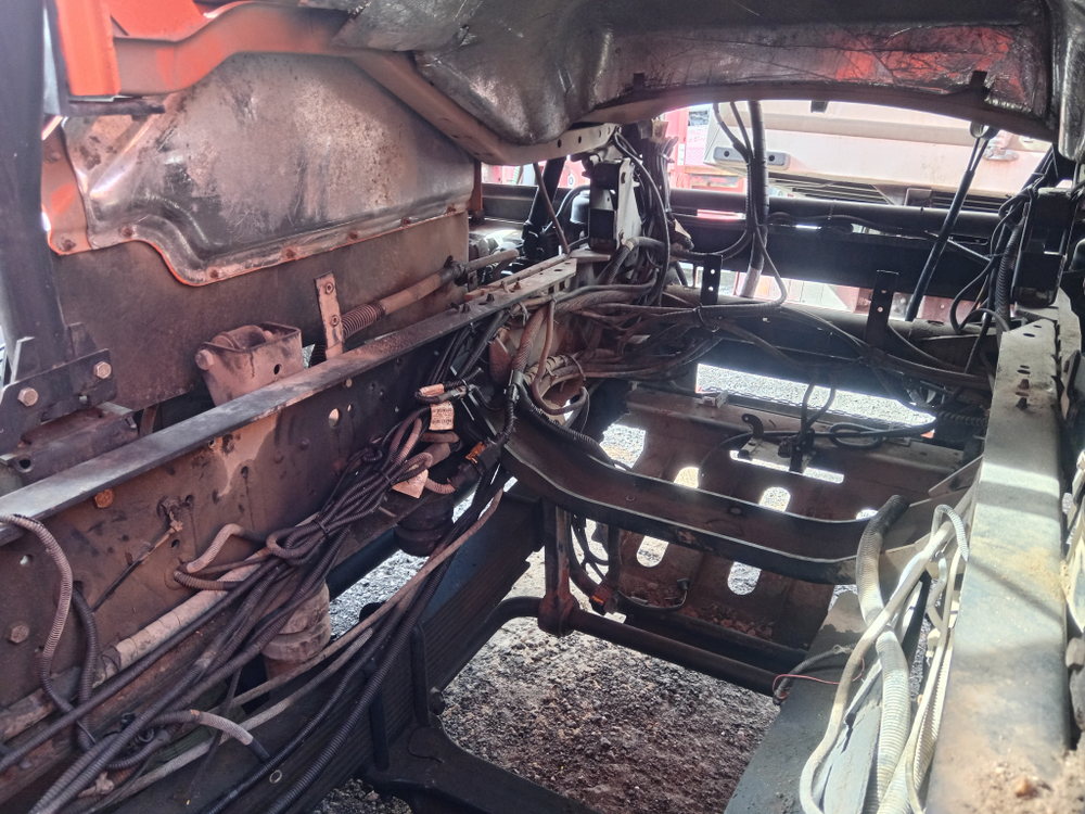 КамАЗ 6520 6x4 Самосвал 6520-26012-53 (Дизельный, 11,8 л, 400 л.с., МТ)