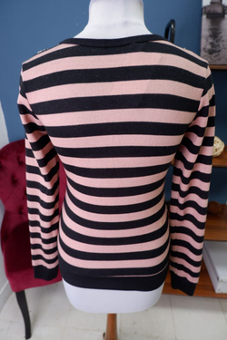 Кардиган на пуговицах с кружевом 44-46 размер