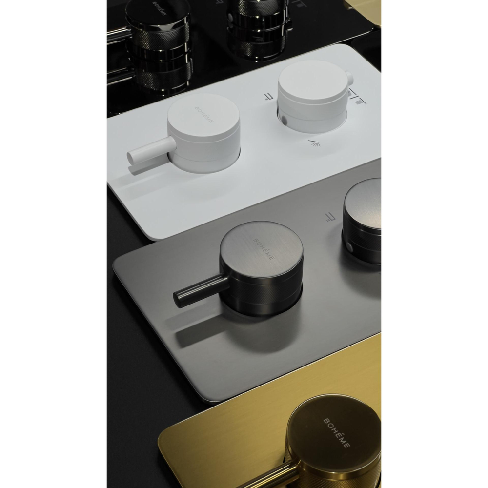 Встраиваемый смеситель для душа и ванны с термостатом трехпроходной Boheme CELL 134-3-MW MATT WHITE