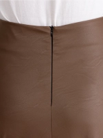 Юбка кожаная трапеция миди