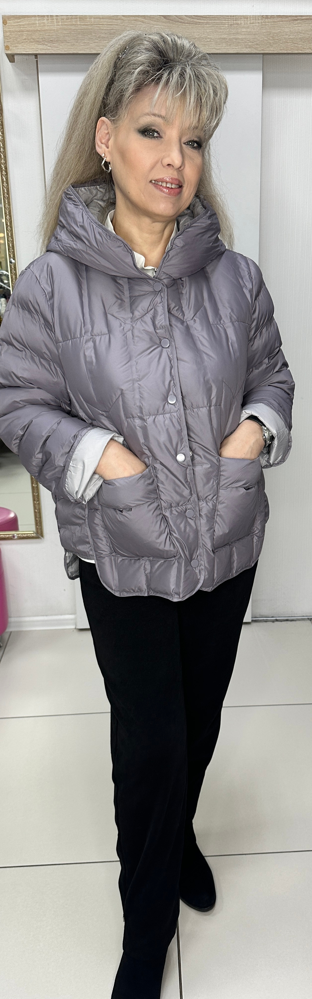 Весенне-осенняя курточка в сиреневом цвете