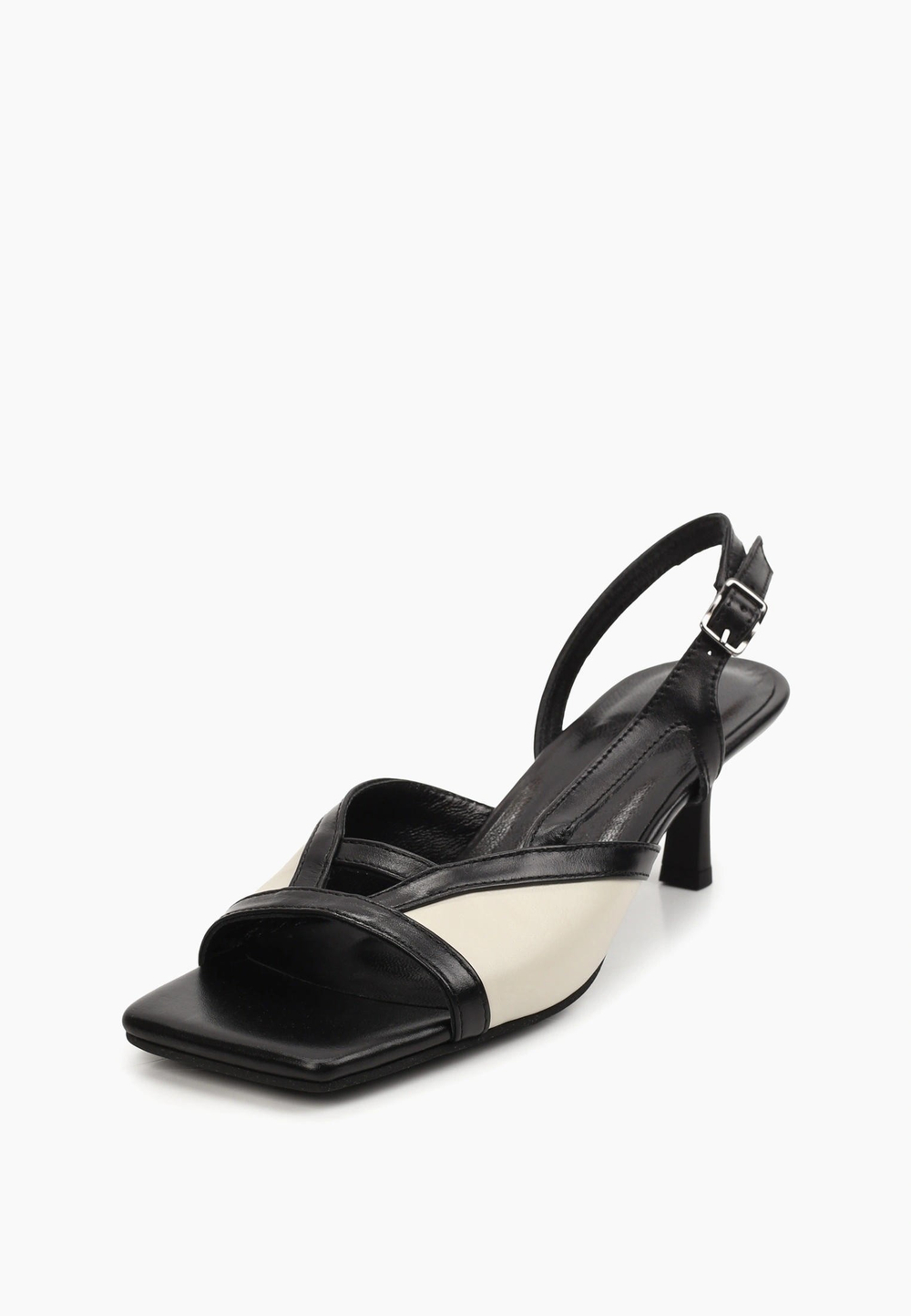 Босоножки // Marie // Chess