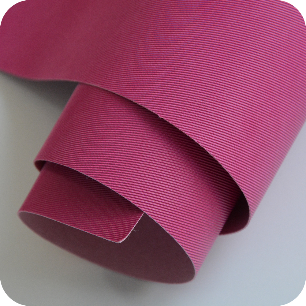 Кожзам переплетный с тиснением "Джинса", темная фуксия