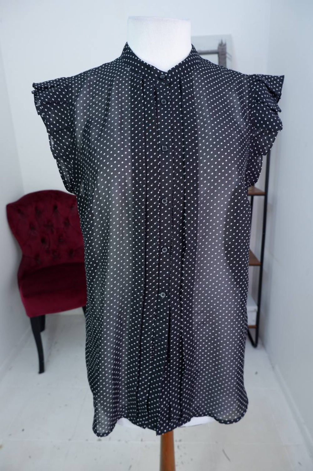 Блузка Ostin в горошек, маркировка XL, визуально 48/50 размер