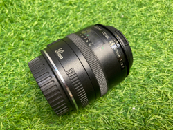 Canon EF 50mm 2.5 Compact Macro