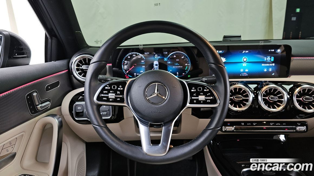 Mercedes-Benz A-Class W177 A220 Hatchback (05.2021)