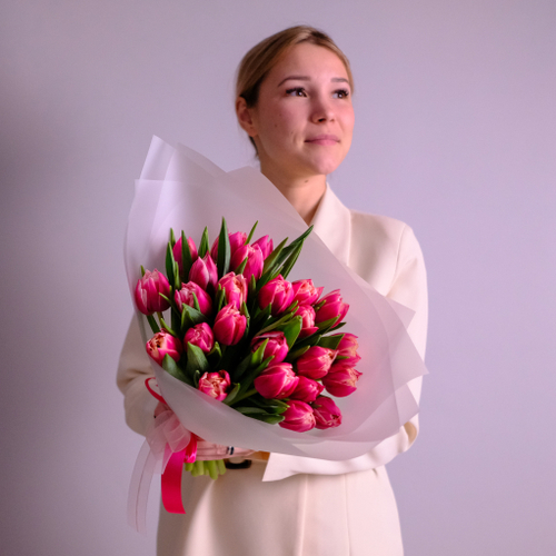 Купить Букет 25 пионовидных тюльпанов Columbus #810