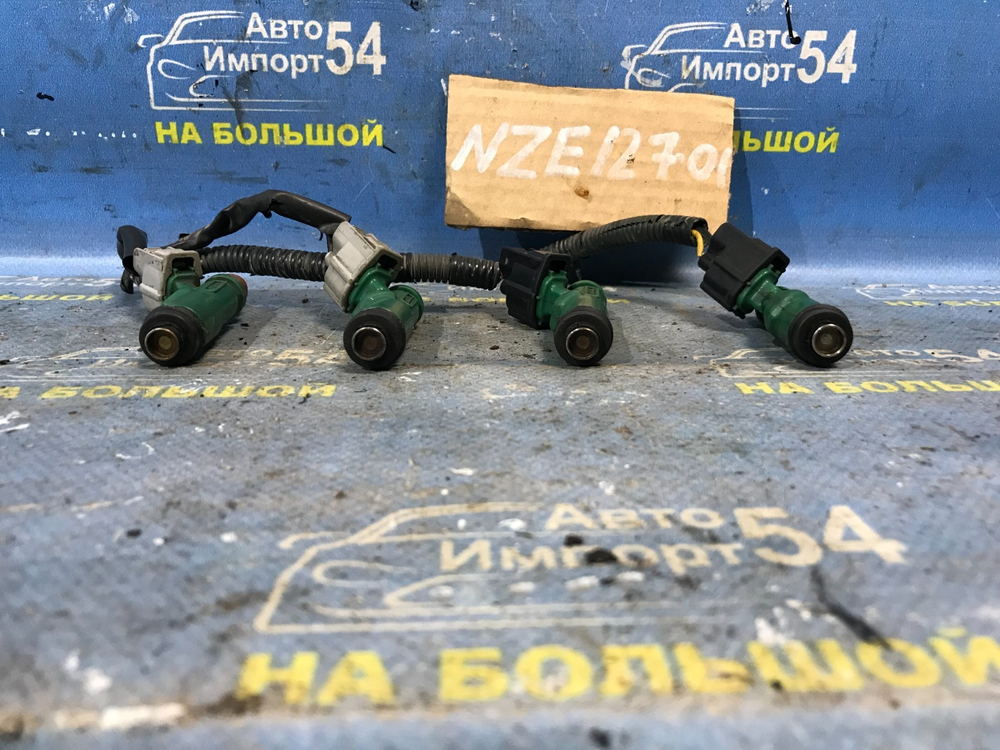 Форсунка топливная TOYOTA WILL VS 2002