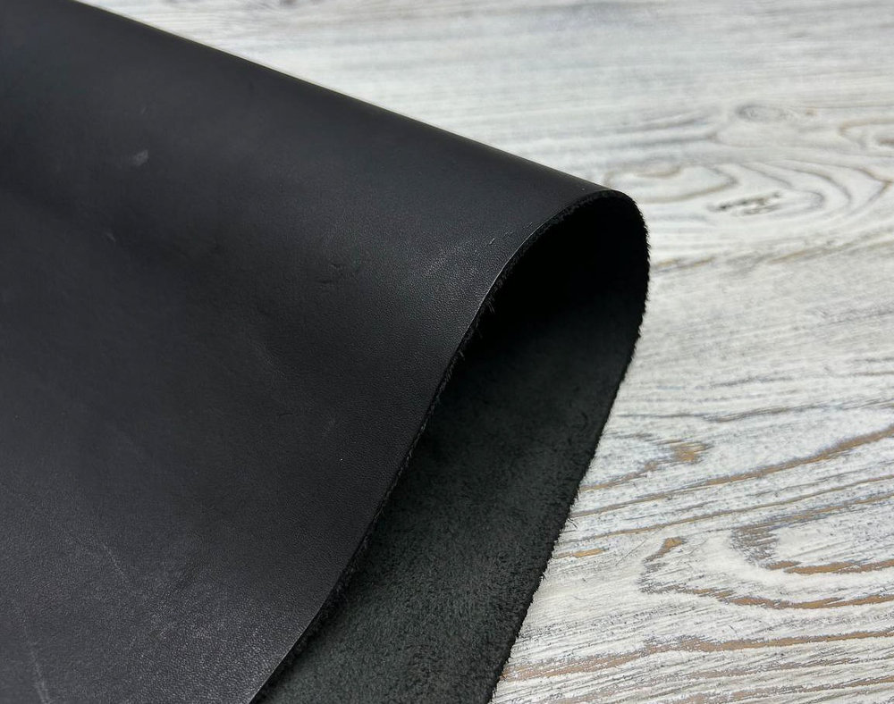 Etrusco Wax Nero Mix (1,3-1,5 мм), цв. Черный, натуральная кожа