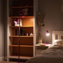 ULM-B600 6W-4500K-DIM RED Светильник настольный светодиодный. 6W. Сенсорный выключатель. Диммер. Розовый. ТМ Uniel