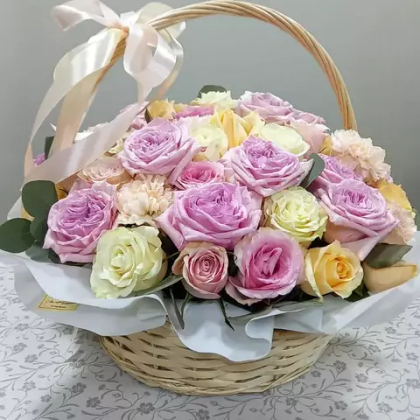 Корзинка с цветами «Незабудка»