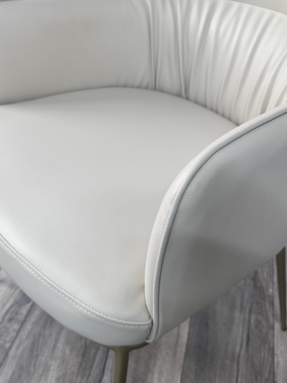 Стул BRUNO Milk T1-02, PU / шампань, ®DISAUR