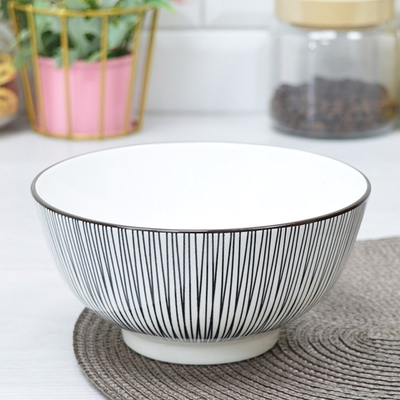 Бульонница 670мл 15см Line (черный)