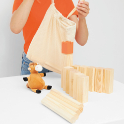 Игра в метание 'шахматы викингов' KUBB