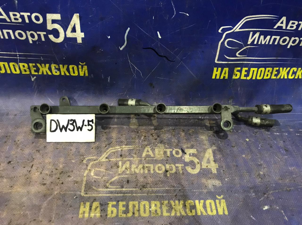 Топливная рейка MAZDA DEMIO 1999