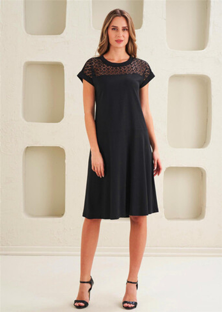 Женское платье - Классическое, тканевое, кружевное - Черное - 50% хлопок, 50% модал, Трикотаж - С полосами - 45295