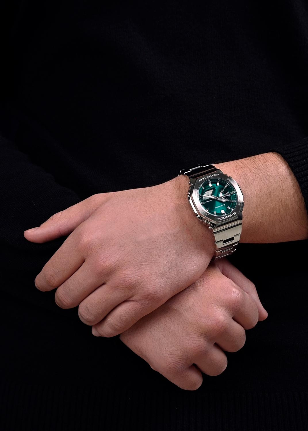 Мужские наручные часы Casio G-Shock GM-2110D-3A1