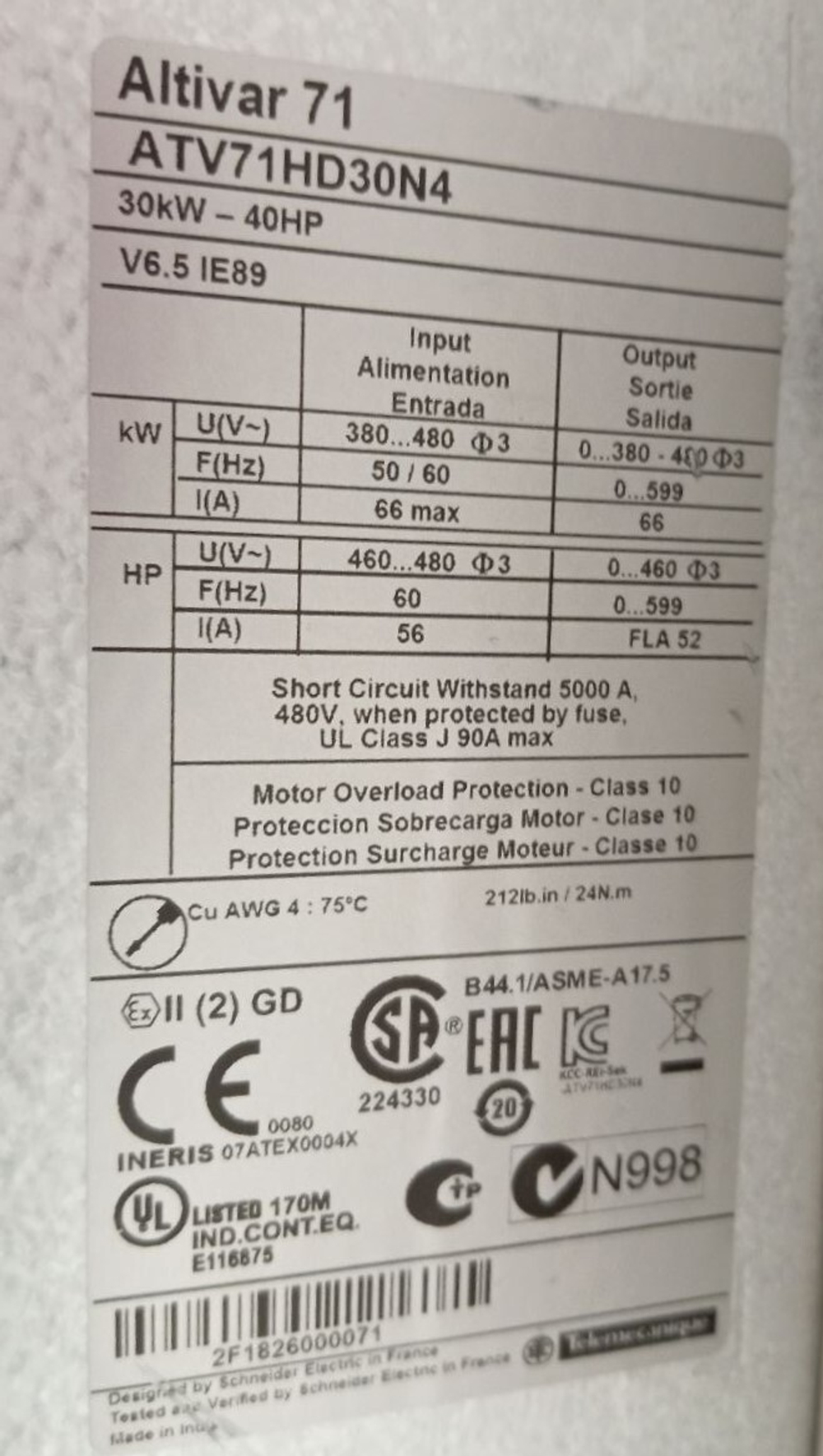 S.E. ATV71HD30N4 б/у