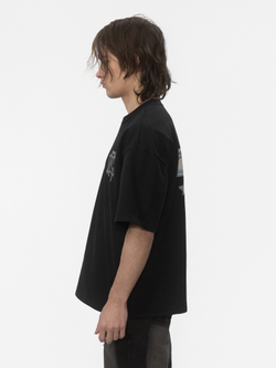 BOLSHIE KURTKI "UNTRUST" BLACK T.