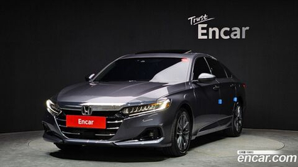 Honda Accord 10 Generation 1.5 Turbo (12.2022)