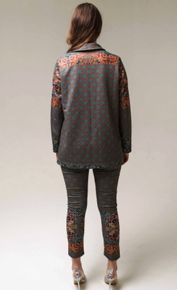 Трикотажный жакет "Сказочный лес", по мотивам фламандского гобелена 16 века, выполненного в технике мильфлёр