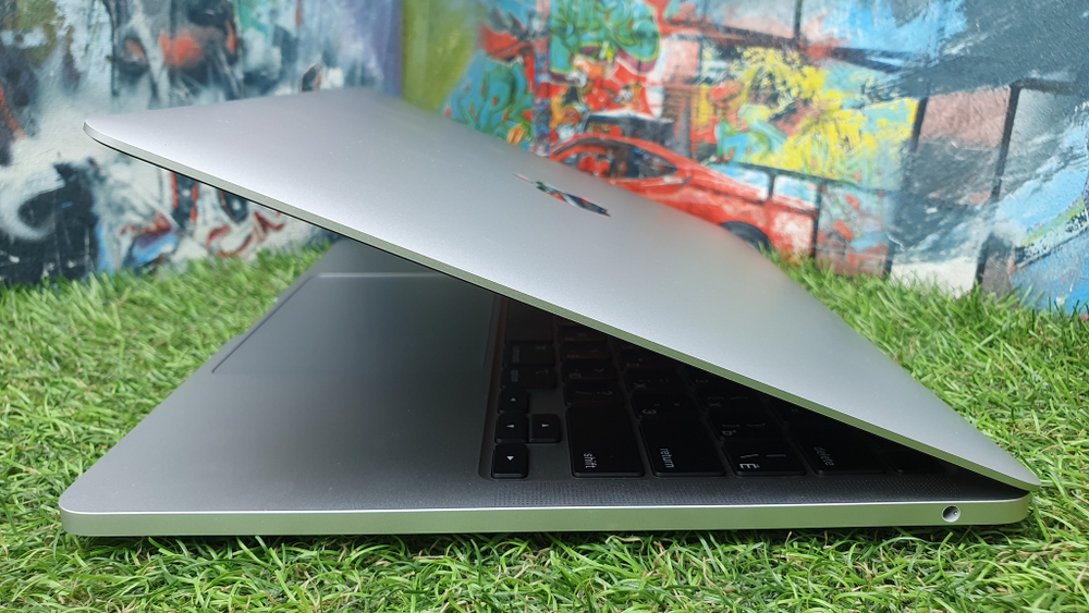 13.3" Ноутбук Apple MacBook Pro 13 2022 13 циклов