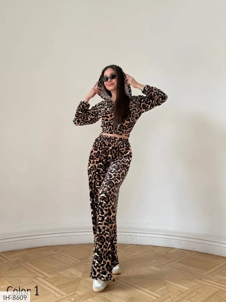 Костюм IH-8607 Фабрика Моды