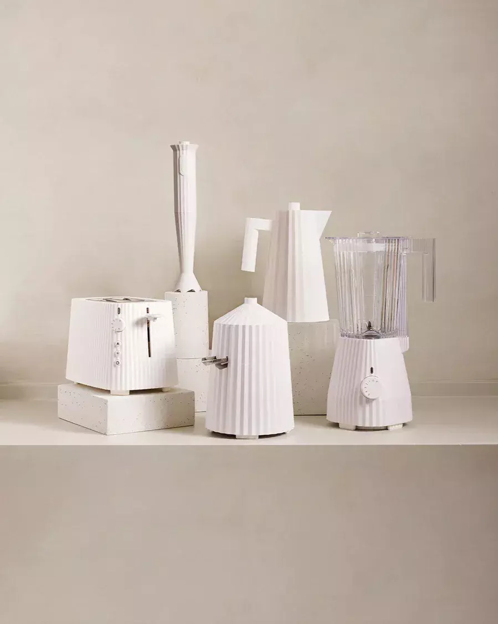 Alessi - Термокувшин Plisse 1л, серый / артикул   MDL12 G  / GTIN 8003299461363