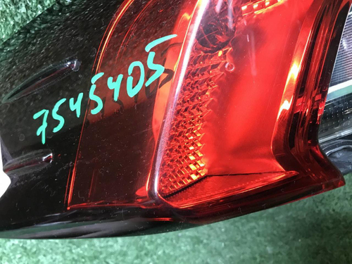 Фонарь левый внешний Toyota Corolla Е210 (18-нв)