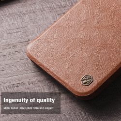 Кожаный чехол книжка коричневого цвета от Nillkin для Samsung Galaxy S24 FE, серия Qin Pro Leather с защитной шторкой для камеры