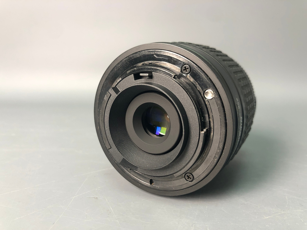 Nikon 28-80 mm 3.3-5.6G AF
