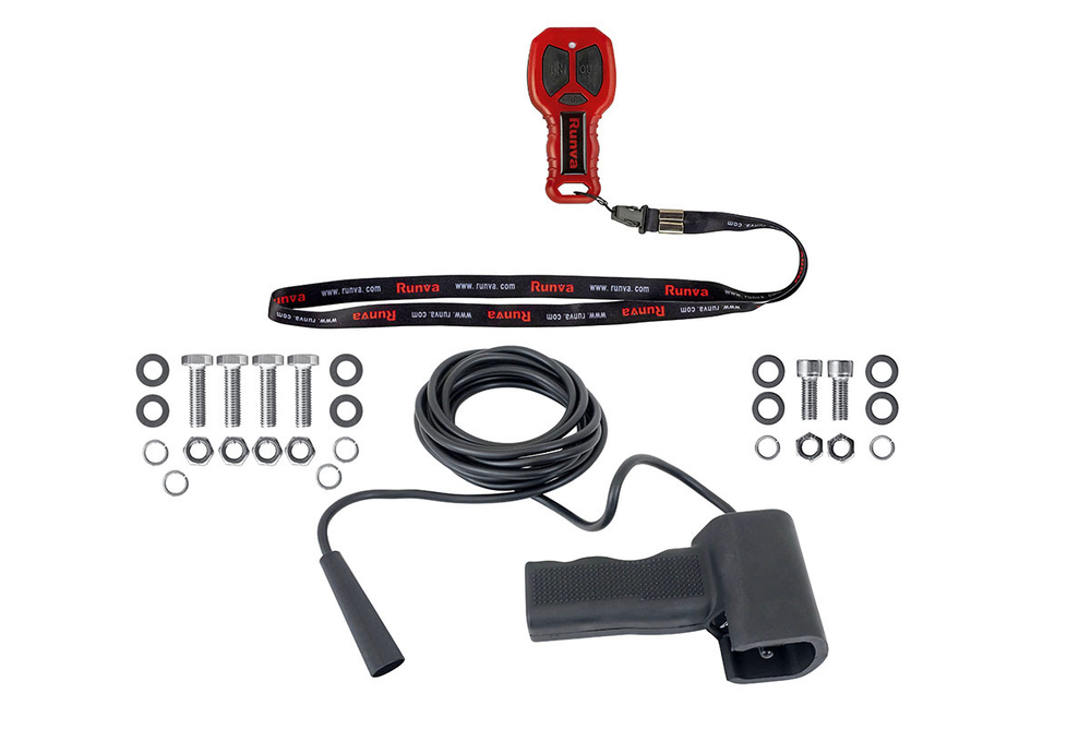 Лебёдка электрическая 12V Runva 9500 lbs 4350 кг (стальной трос)