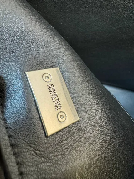 Сумка BALENCIAGA RODEO HANDBAG черный
