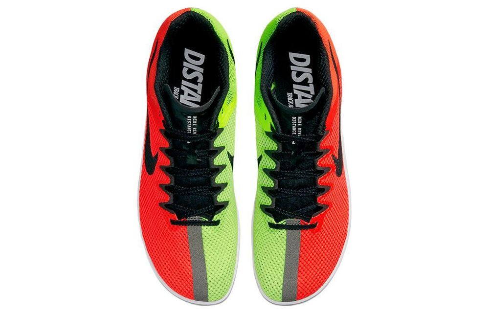 Кроссовки Nike Distance D11