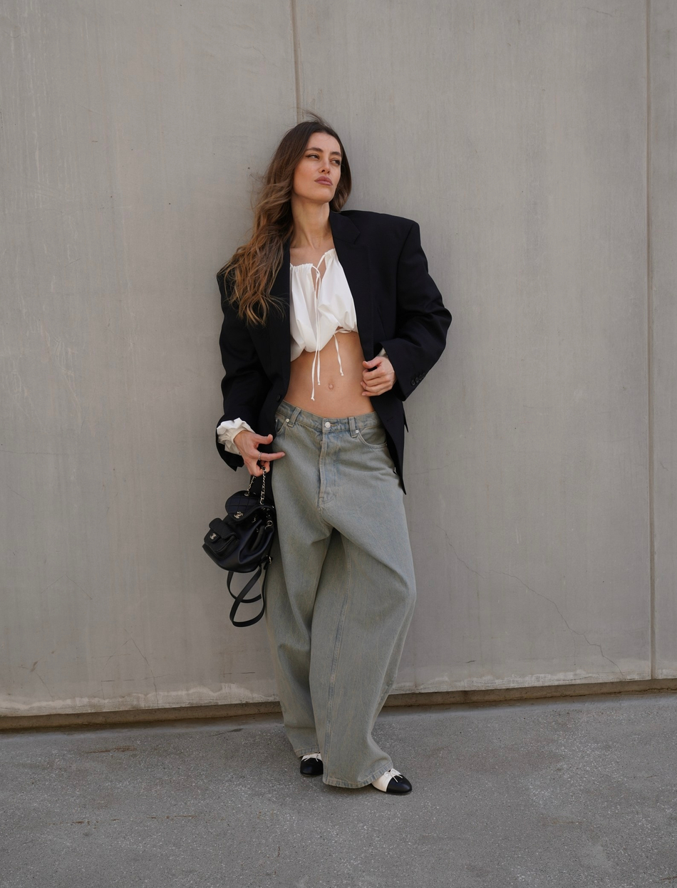 Джинсы на низкой посадке