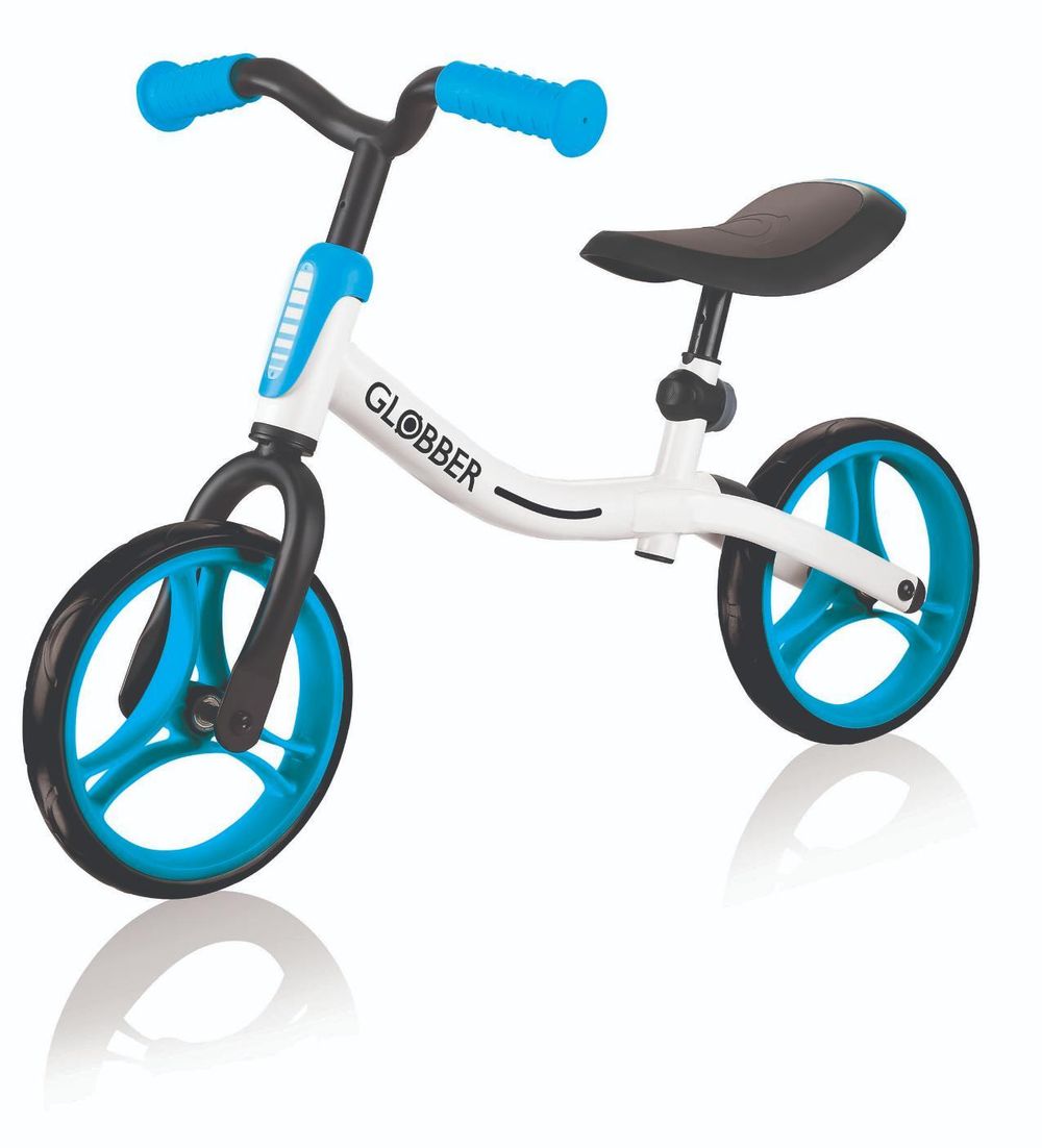 Беговел Globber GO BIKE