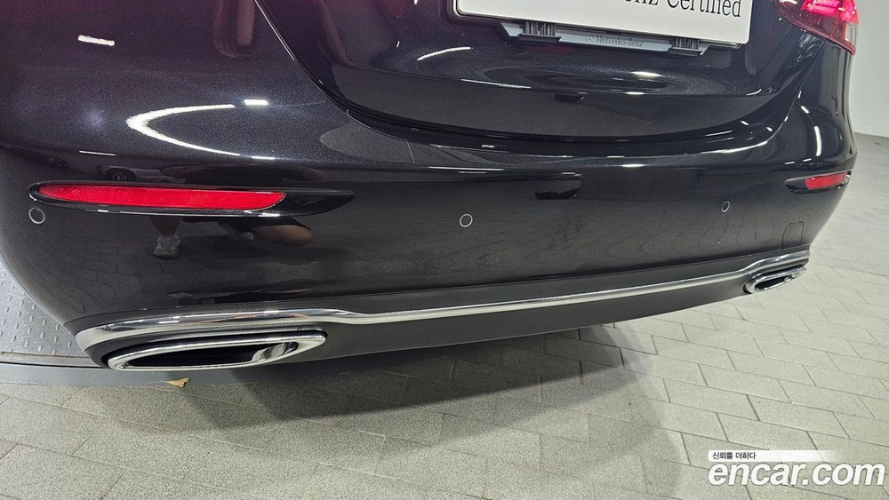 Mercedes-Benz E-Class W213 E250 Avangarde (11.2023)