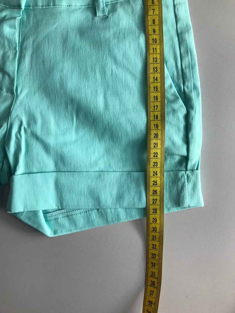 Шорты красивого цвета, маркировка 40, визуально 42 размер