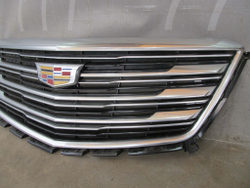Решетка радиатора Cadillac XT5 16-21 Б/У  84107964