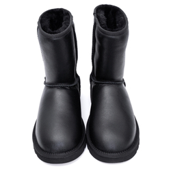 UGG Classic Short Metallic Black