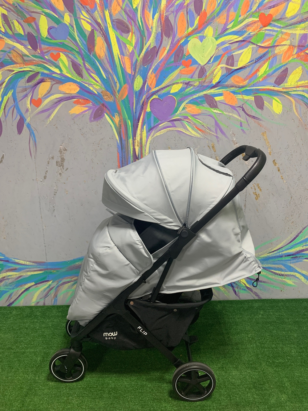 Коляска детская MOWBaby "FLIP" MB550 Silver