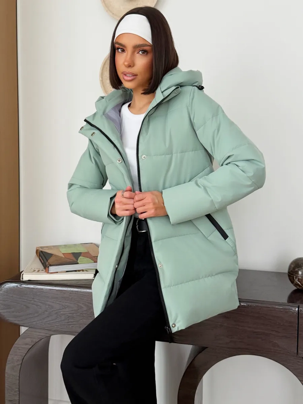 Куртка весенняя удлиненная со съемным капюшоном