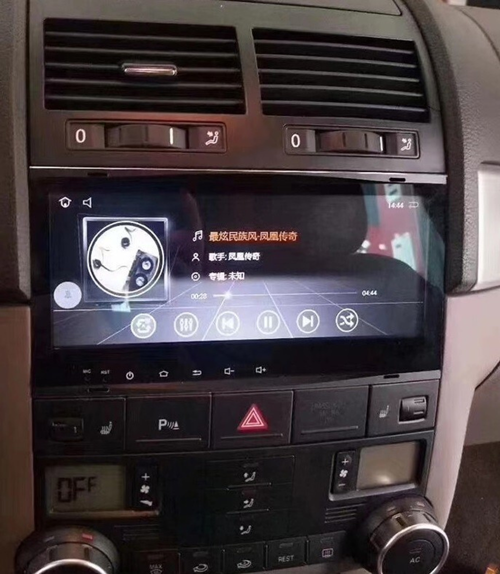 Магнитола для Volkswagen Touareg 2002-2010, Multivan T5 2003-2015 - Carmedia MKD-V880-S10 Android 12, ТОП процессор, 4Гб+64Гб, CarPlay, SIM-слот