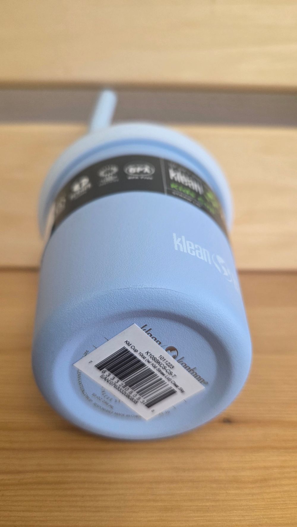Детский стакан одностенный Klean Kanteen Kid Cup Straw Lid 10oz (296 мл) Clear Sky с трубочкой (трещина на краске)