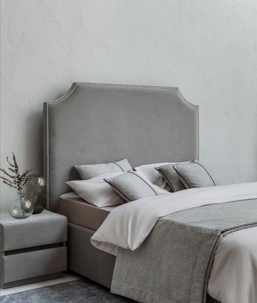 Подушка диванная квадратная Серая