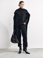 Свитер WEEKEND, чёрный