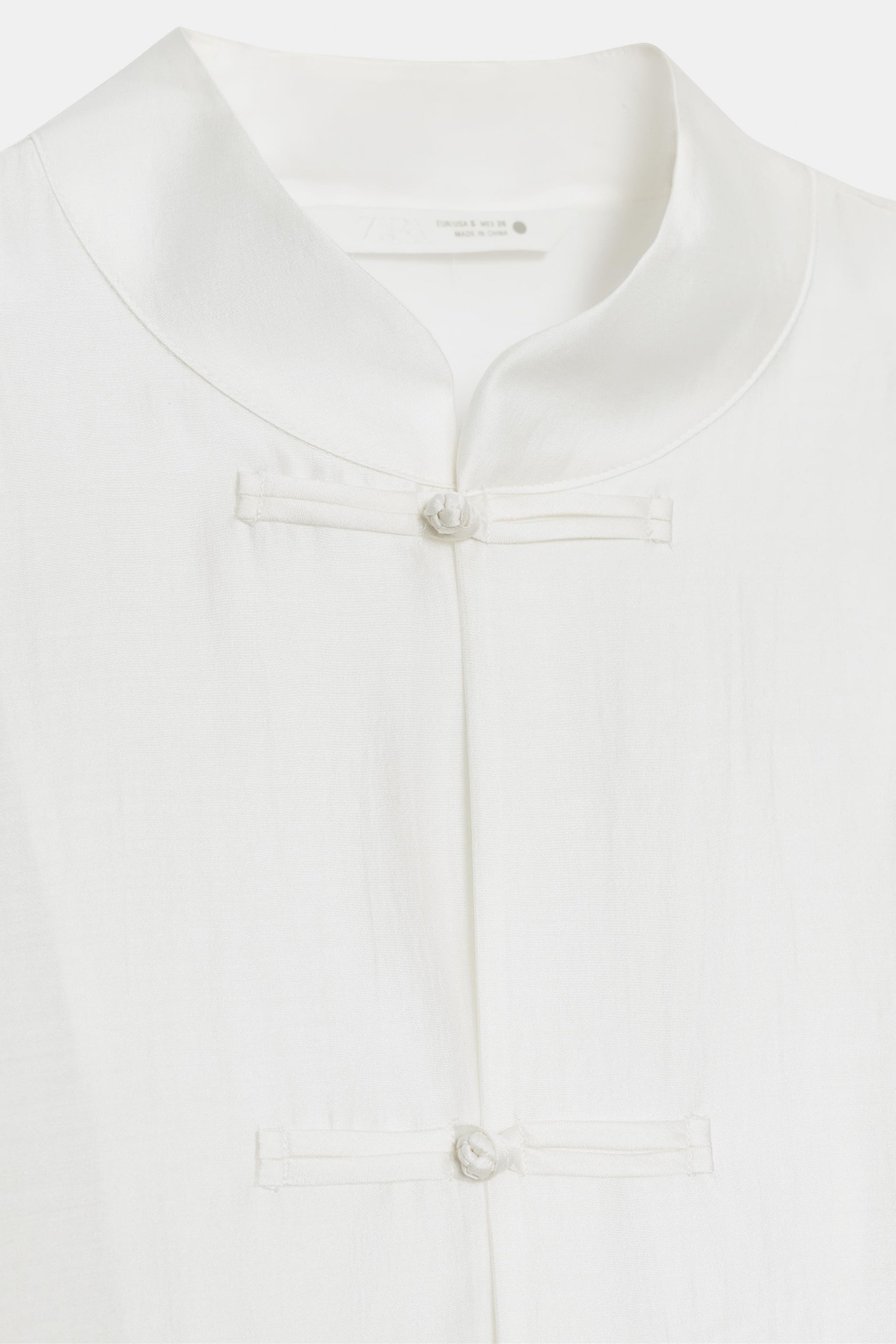 ZARA АТЛАСНАЯ РУБАШКА С ЗАСТЕЖКОЙ НА ПЕТЛИ ZW COLLECTION, БЕЛЫЙ